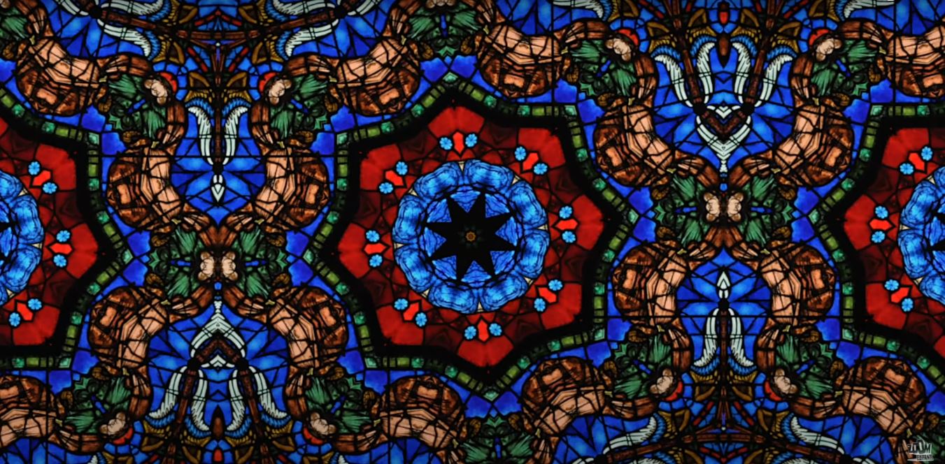 Cena de Os Vitrais de Notre Dame