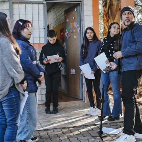 Alessandra C. Schmitt, Arthur B. Resmini, Davi B. de Andrade, Eduardo A. Farias, Emily C. Lima, Gabriela N. de Mello, Nikolly M. Teixeira
